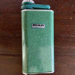 Stanley Green Flask